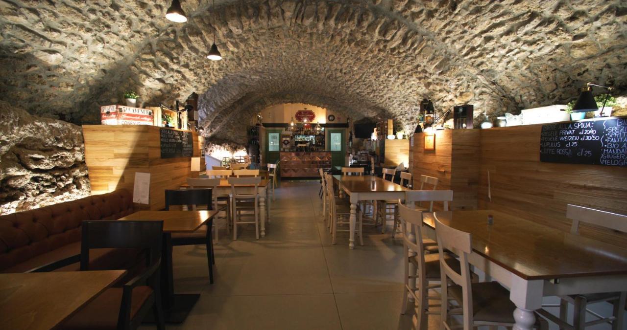 Palazzo Badiale History&Rooms Atella Zewnętrze zdjęcie