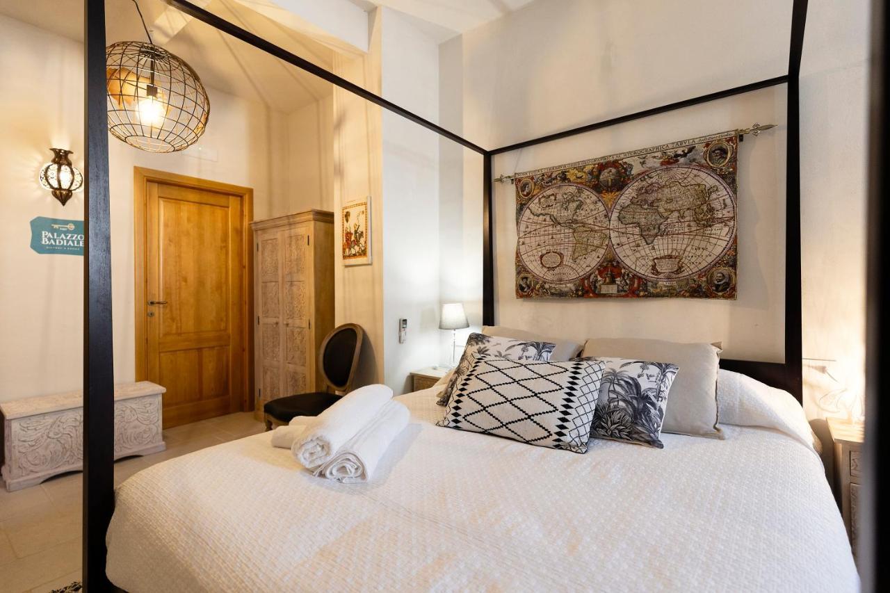 Palazzo Badiale History&Rooms Atella Zewnętrze zdjęcie