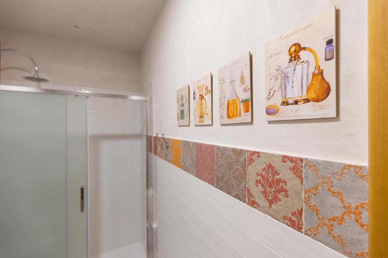 Palazzo Badiale History&Rooms Atella Zewnętrze zdjęcie